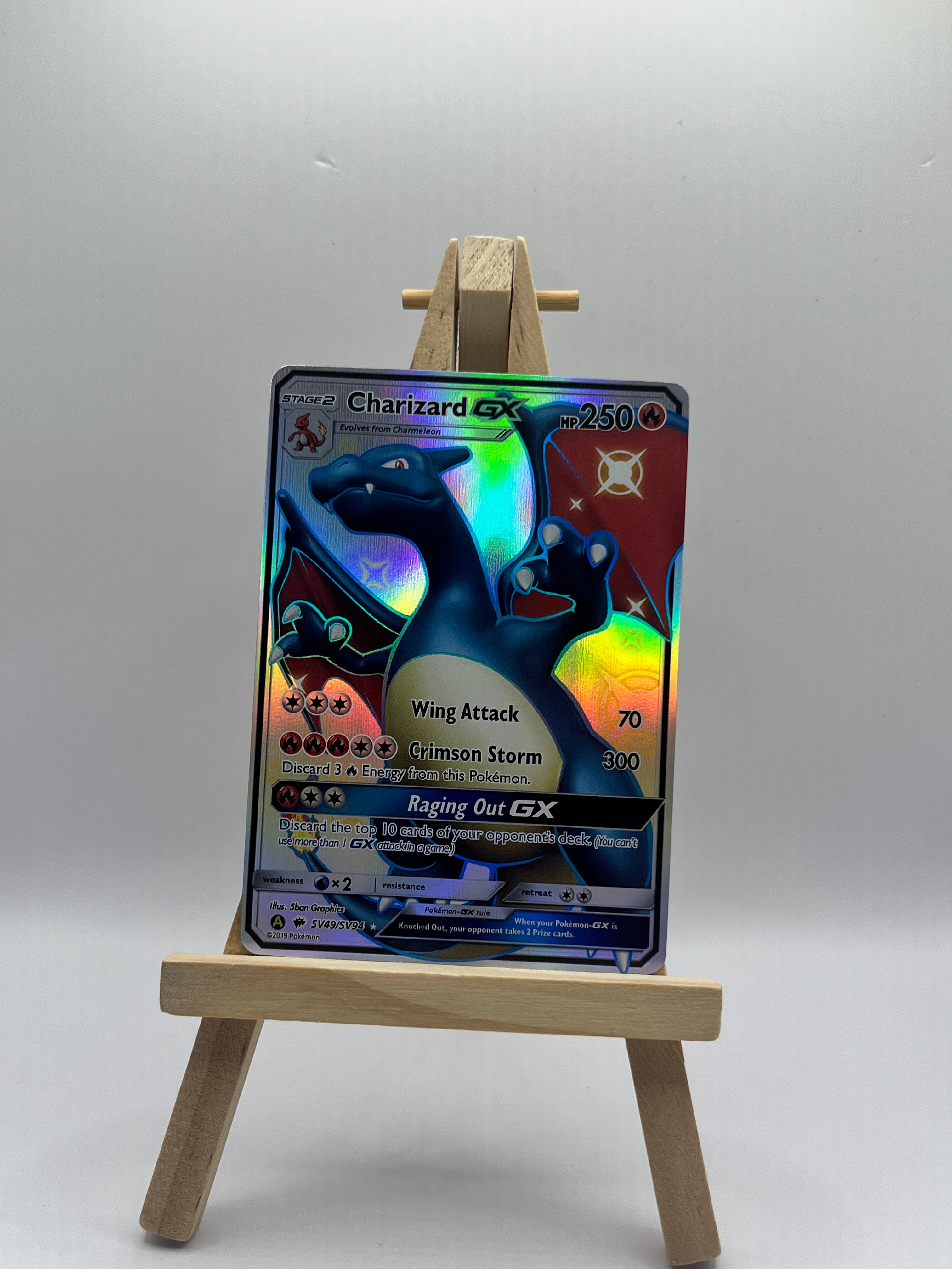 Charizard-GX - Burning Shadows (BUS) #5V49