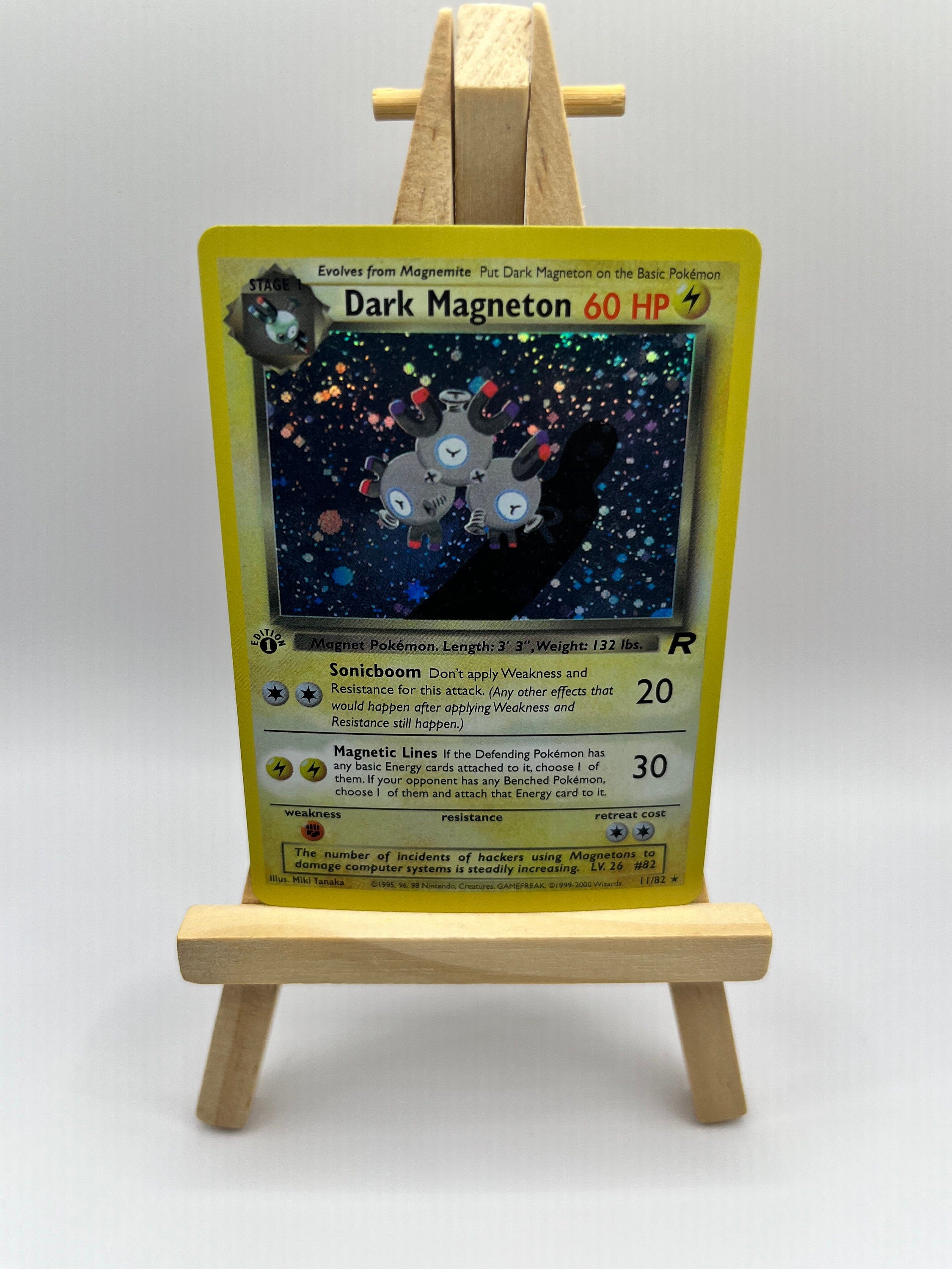 Dark Magneton (11) - Team Rocket (TR)