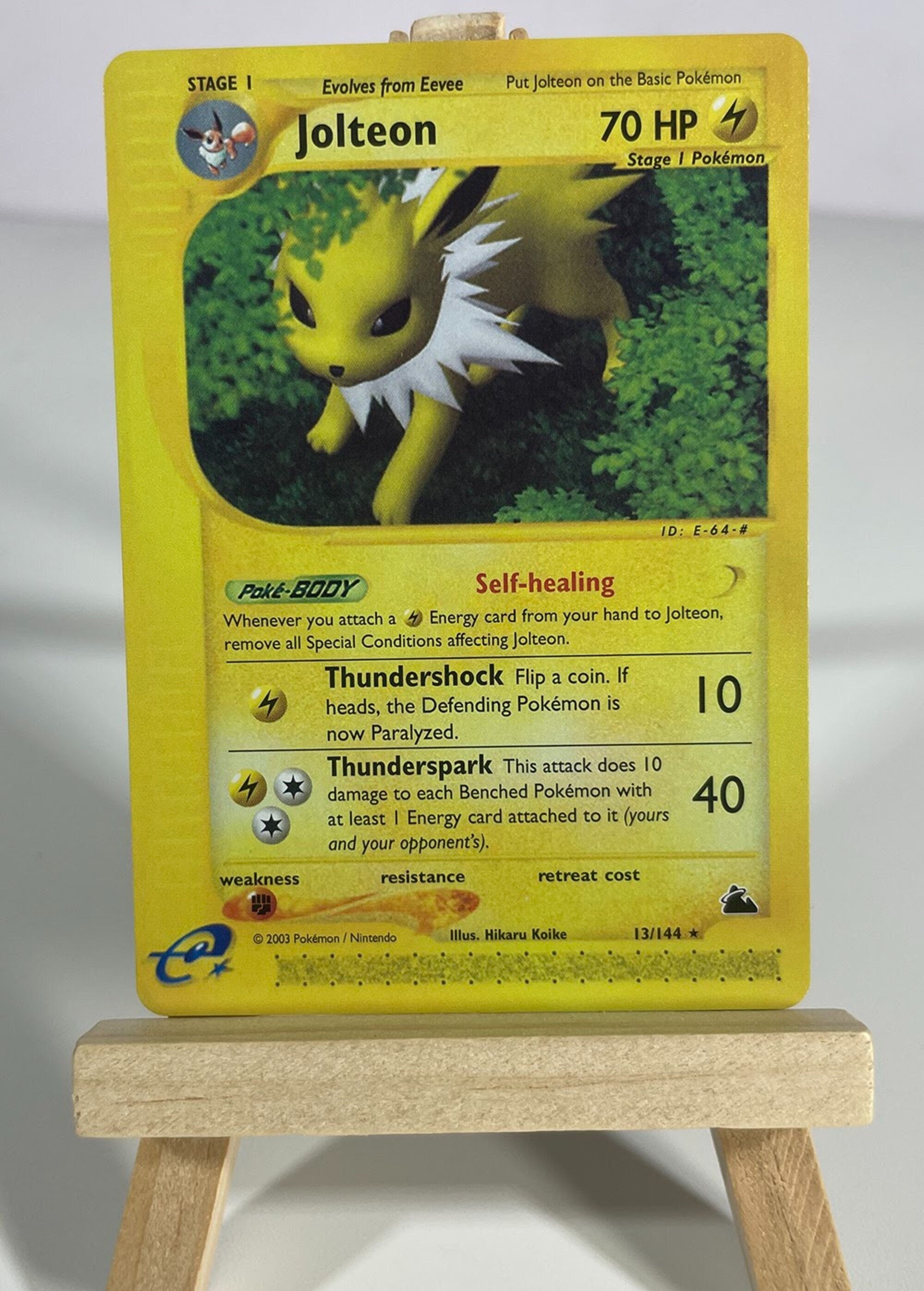 Jolteon (H12) - Skyridge (SK)
