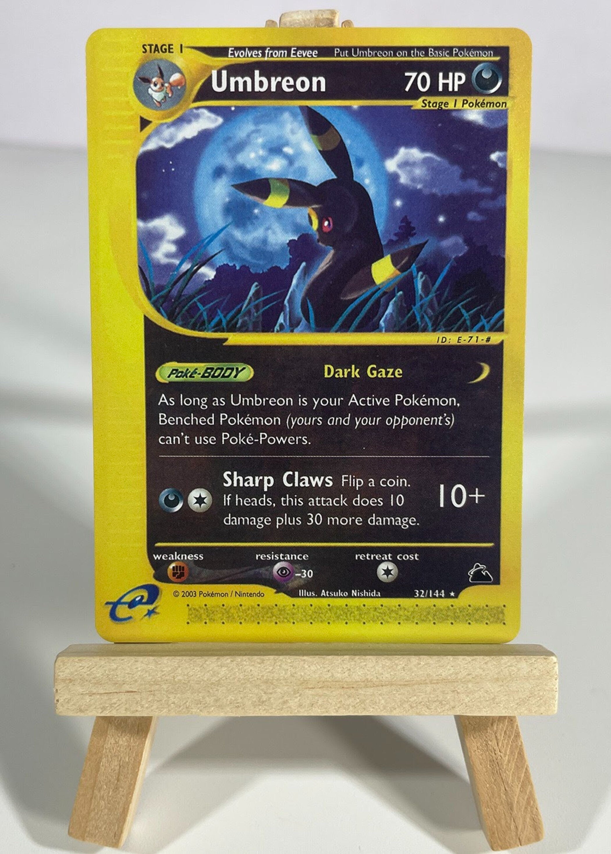 Umbreon (32) - Skyridge (SK)