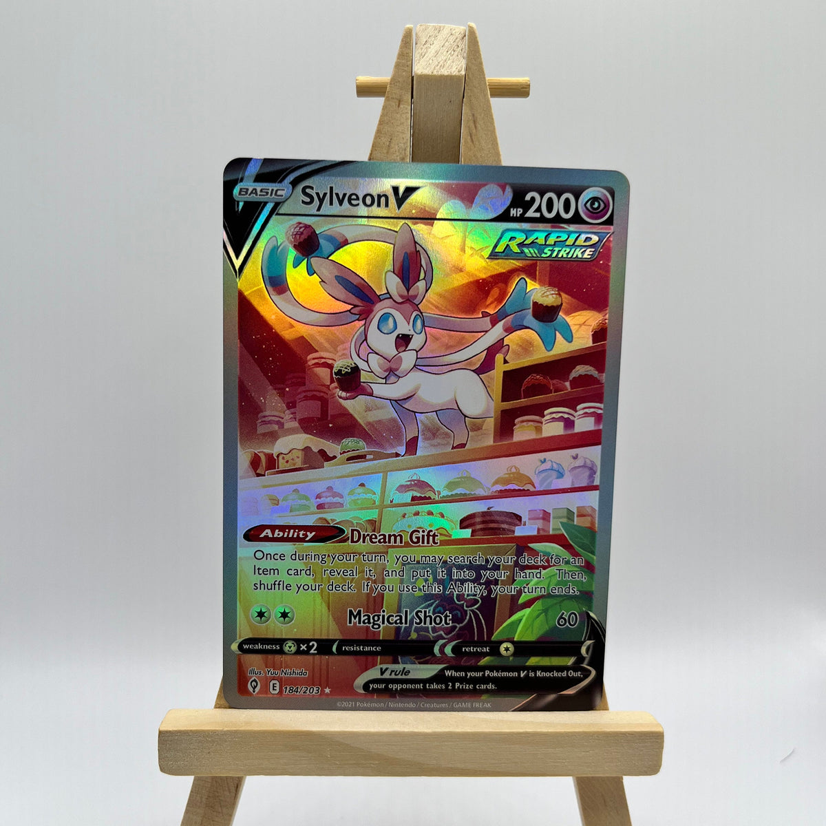 Sylveon V (Alternate Full Art) - SWSH07: Evolving Skies (SWSH07)